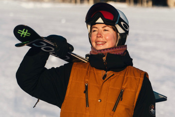 Уварова Дарья — аккредитованный инструктор по горным лыжам